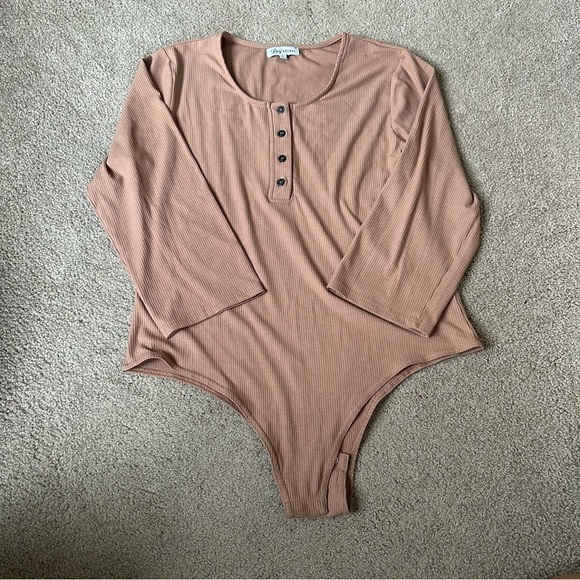 Avenue Tops - Avenue Ribbed Tan Buttoned Top